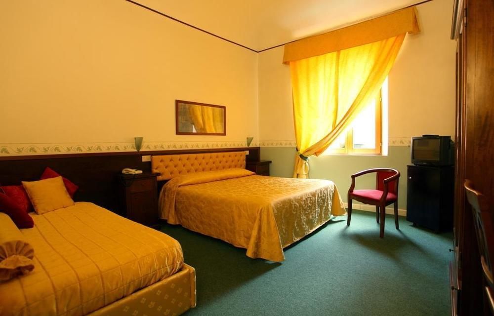 Hotel Minerva Pisa Kamer foto